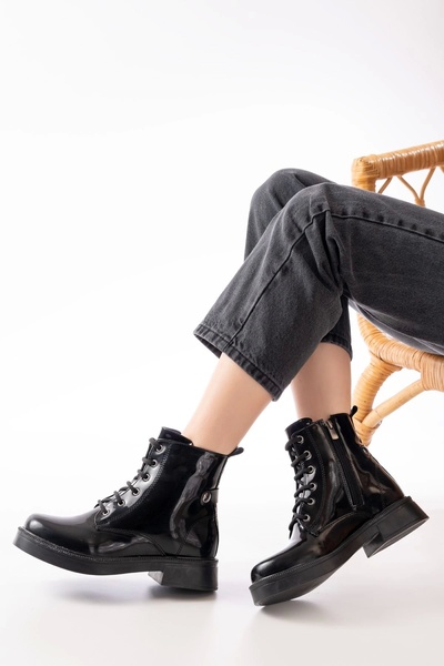 idimilla 02-2003 Black Patent Leather Lace-Up Zippered Daily Women's Boots