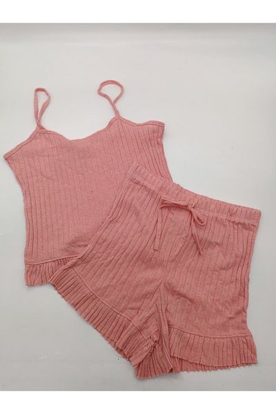 BEYAZTOPTAN Costum de damă mov cu volane cu pantaloni scurți