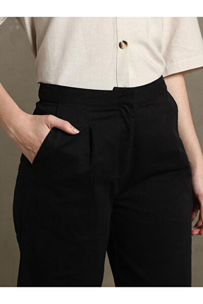 Dennis Lingo By Styli Straight Fit Mid-Rise Trousers