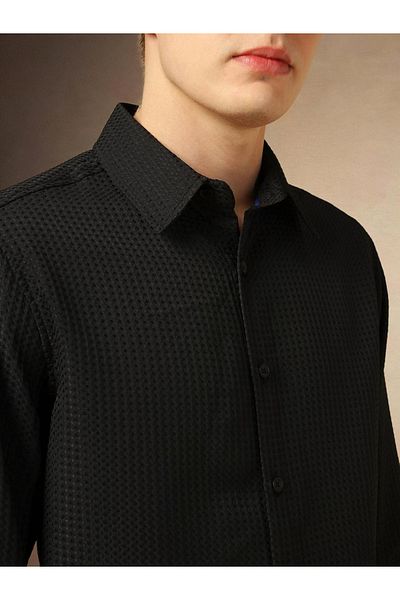 Dennis Lingo By Styli Textured Button Down Collar Shirt