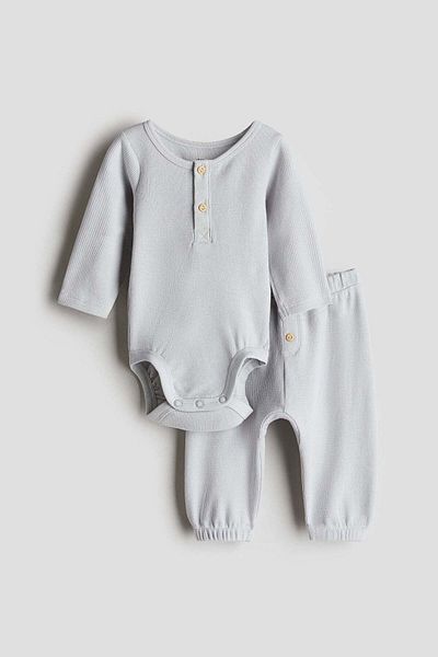 H&M 2-piece Henley bodysuit and trousers set