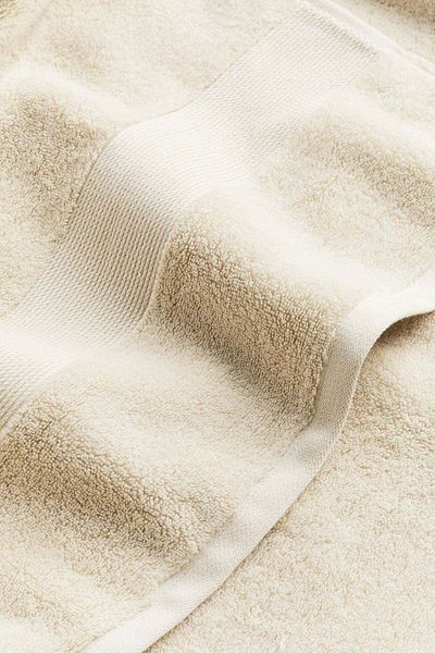 H&M Soft terry bath towel
