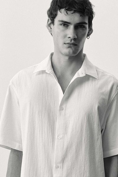H&M Regular Fit Textured shirt