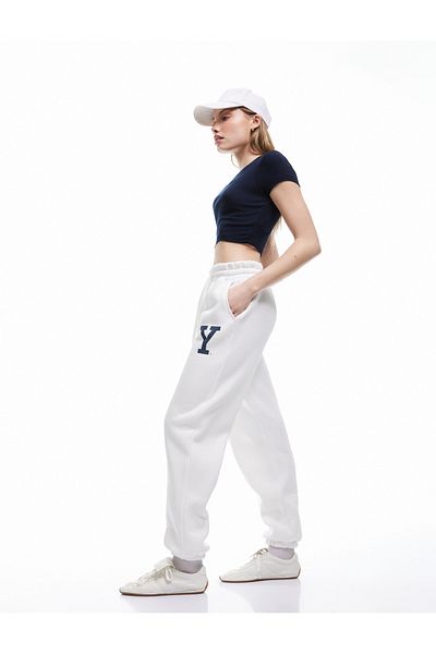 Koton Φούτερ Jogger με τρεις κλωστές με στάμπα με άνετη εφαρμογή