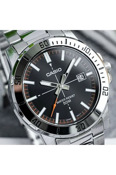 Casio Casio Men's Analog Watch with Stainless Steel Strap MTP-VD01D-1E2VUD - 49 mm - Silver