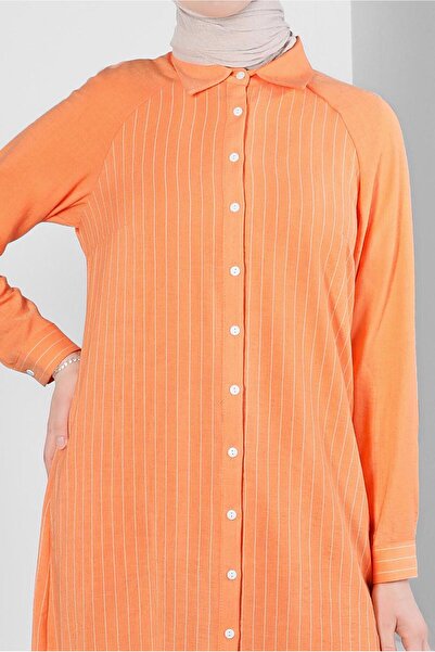 Alvina ÇİZGİLİ YANI YIRTMAÇLI DÜĞMELİ TUNİK 43603