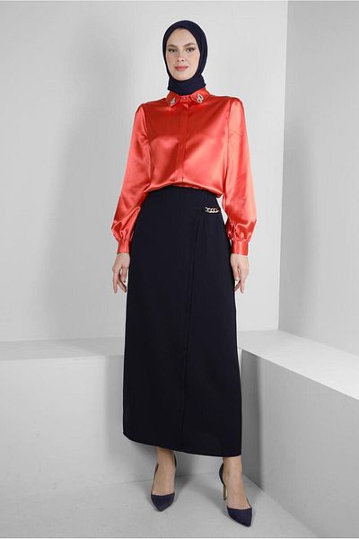 Alvina SATIN TUNIC WITH STONE DETAIL ON COLLAR 43739