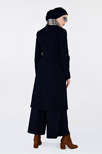 Alvina 9800 Модель з ґудзиками та кишенями