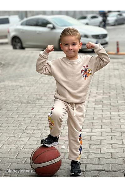 MODEL Comfortable Suit for Kids