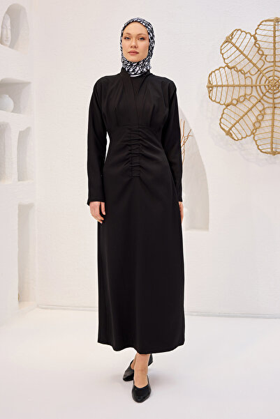 LOCCO Жіноча чорна сукня з драпіруванням спереду