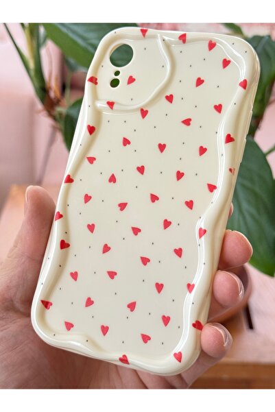 Fibaks iPhone XR Kılıf Kamera Korumalı Dalga Kenarlı Kırmızı Kalp Desenli Silikon Kapak