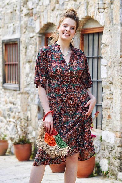 Los banditos Button Detailed V-Neck Half Sleeve Summer Dress