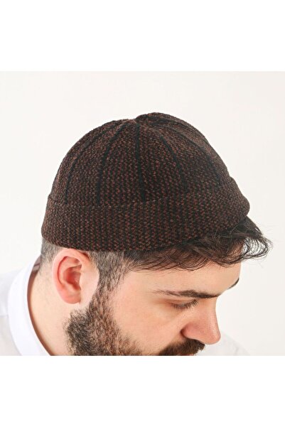 İkranur Căciulă pliată din chenille - Maro Negru