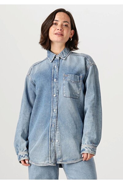 Tommy Hilfiger القميص الأزرق للمرأة