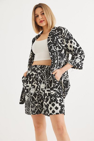 CALİENTE Ethnic Pattern Shorts Double Suit Black
