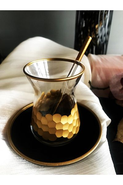 DECOSTYLE Gold Super Honeycomb Patterned Glass Plate 12 Piece Tea Set