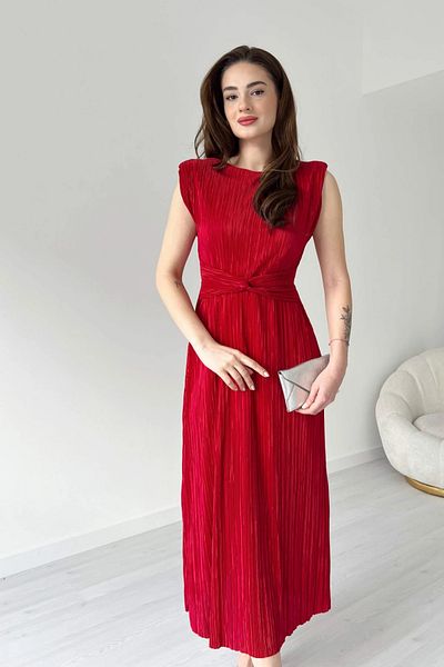 Sorridi Waist Detailed Pleated Maxi Dress
