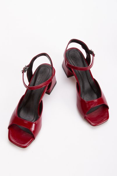La Vivien Women's Stylish Thick Heeled Patent Leather Shoes
