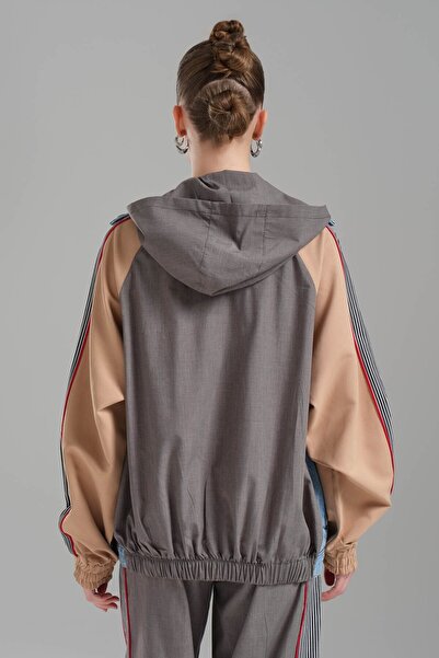 tw3 Γυναικείο μπουφάν με κουκούλα με σχέδιο Garnili