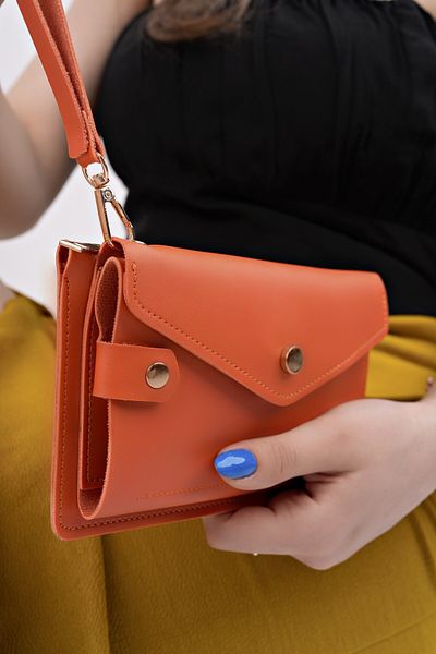 MUGGO Envelope Model Women's Wallet with Phone and Coin Compartment