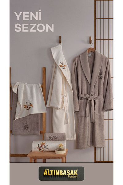 Altınbaşak 3D Embroidered Bamboo Family Bathrobe Set (Contains 40% Bamboo Fiber)