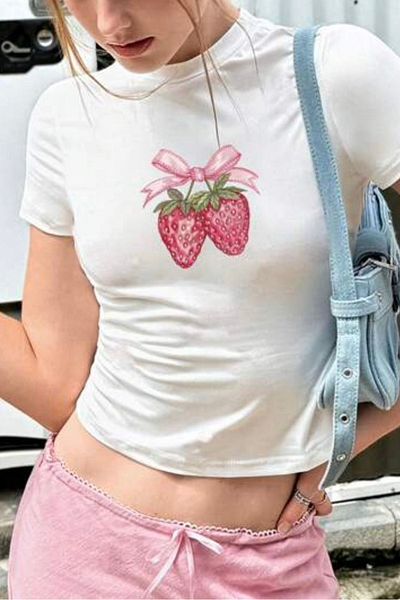 EFBUTİK White Unisex Y2K Strawberry Belt Length Blouse