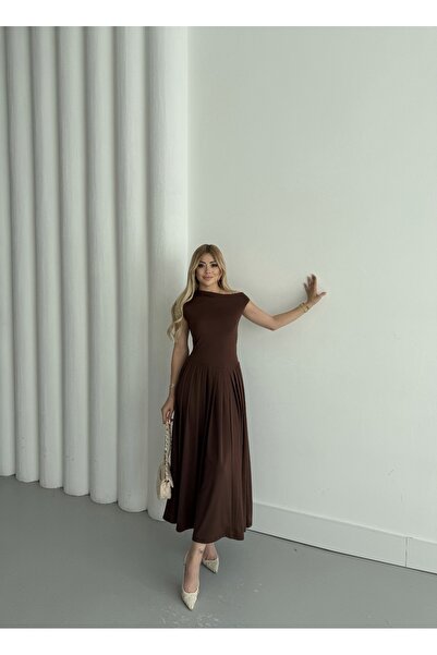 QİMYA BUTİK BUKETLI تنورة نسائية بأكمام منخفضة، فستان ليكرا محبوك ومطوي