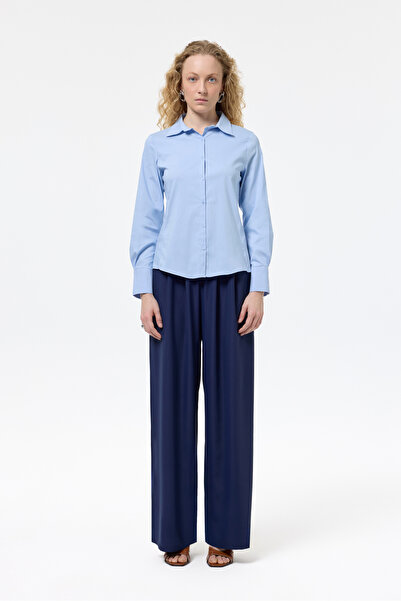 Quzu Belden Oturmalı Düğmeli Gömlek Mavi