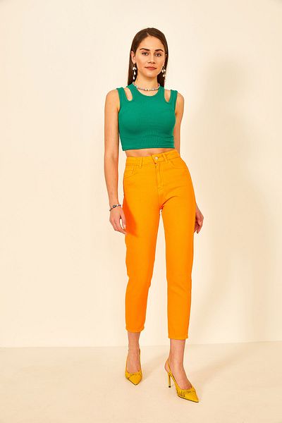 EYYE Grass Green Camisole Women's Tank Top with Window Detail