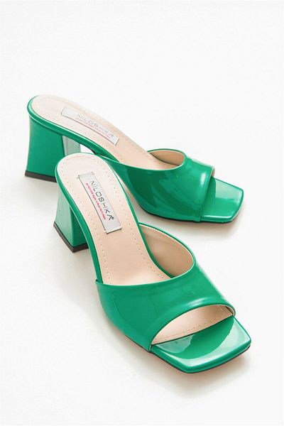 Niloshka Dublin Green Patent Leather Women's Slippers