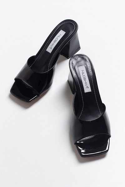 Niloshka Γυναικείες παντόφλες Dublin Black Patent Leather