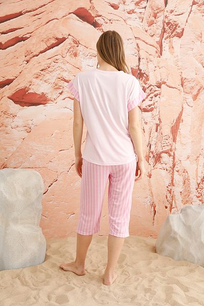 EYYE Pink White Capri T-Shirt Women's Pajama Set