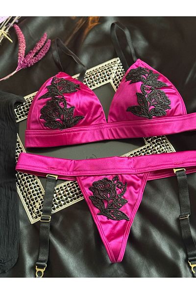 MODA Fuchsia Garter Set (Including Socks)
