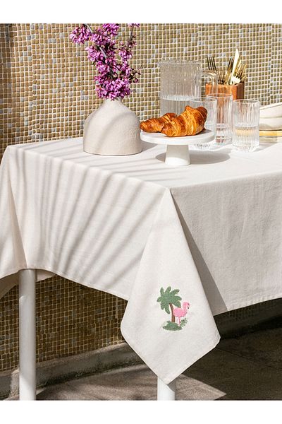 LC Waikiki Lcw Home Mixed Embroidered Table Cloth 150X200 cm