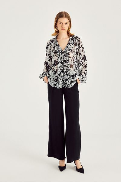 Naramaxx Ruffle Blouse