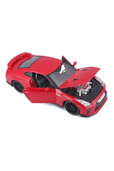 PopŞeker 2017 Nissan Gt-R 1:24 Model Car: the Heart of Speed Enthusiasts