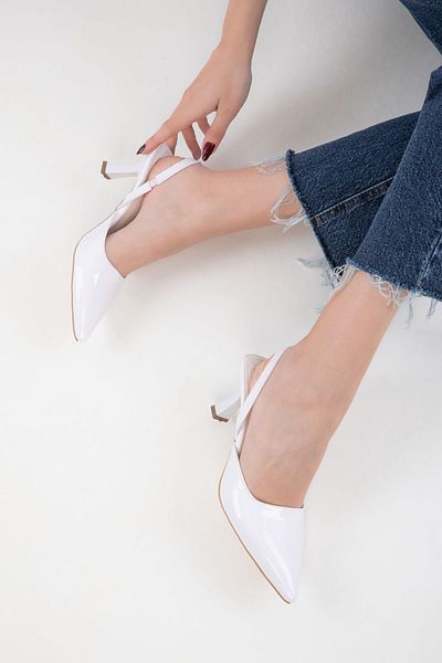 SOHO Weiße Lackleder Damen Klassische Schuhe mit Absatz 20430