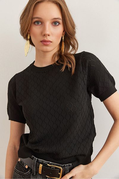 Olalook Dámská černá halenka s diamantovým vzorem s prolamovaným krátkým rukávem BLZ- 19002883