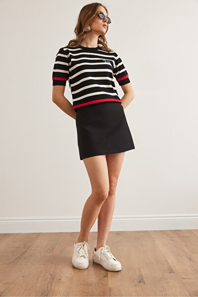 Olalook Women's Black Back Zippered Double Mini Skirt Etk- 19000303