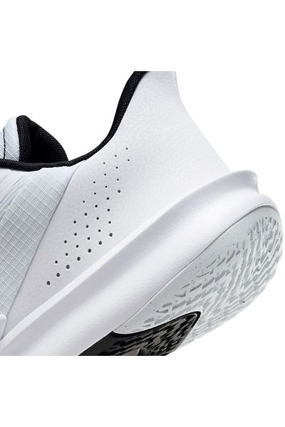 Nike Precision vii