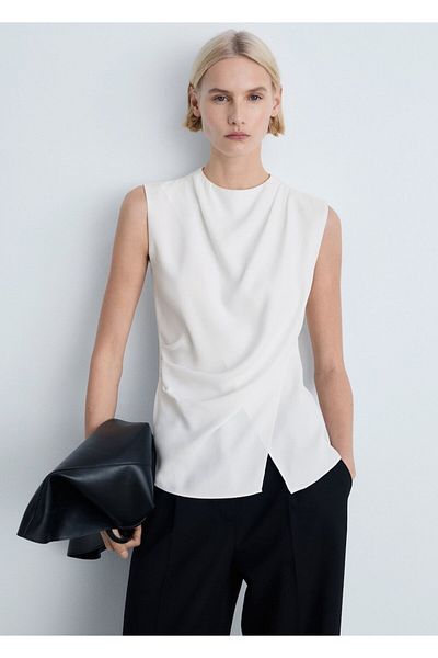 MANGO Blouse Area
