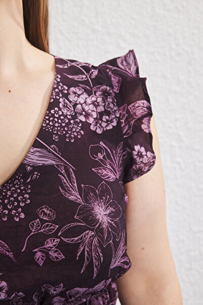 Trendyol Curve Rochie națională fără mâneci cu flori mov Midi, mărime mare TBBSS25AH00213