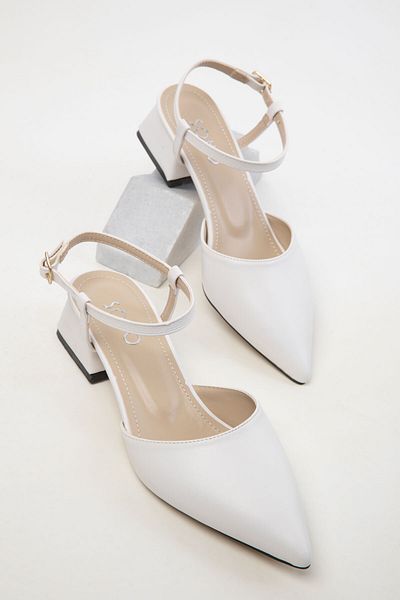 SOHO Weiße klassische Damenschuhe mit Absatz 20425