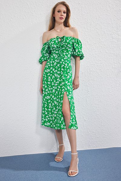 Trendyol Collection Πράσινο φλοράλ μίντι υφαντό φόρεμα TWOSS25EL00763