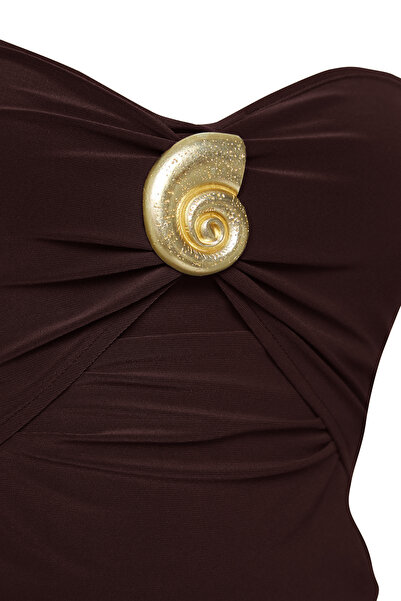 Trendyol Collection Περιορισμένη έκδοση Καφέ αξεσουάρ Λεπτομερής στράπλες πλεκτή κομψή μπλούζα TPRSS25BZ00032