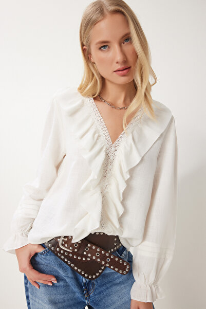Happiness İstanbul Kadın Kemik Dantel Şeritli Fırfırlı Keten Bluz CR00468