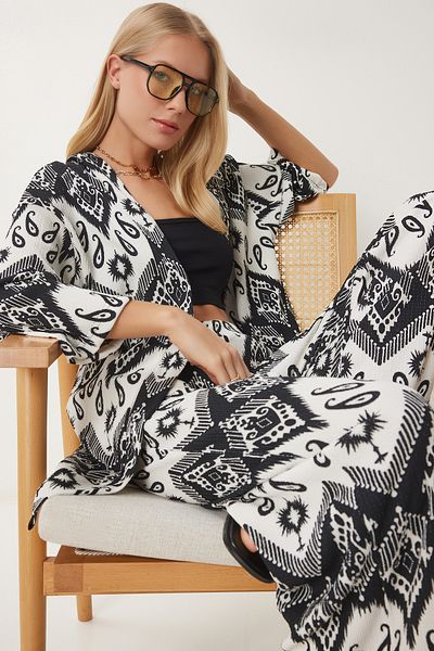 Happiness İstanbul Set de pantaloni kimono de vară cu model alb-negru pentru femei ZV00271