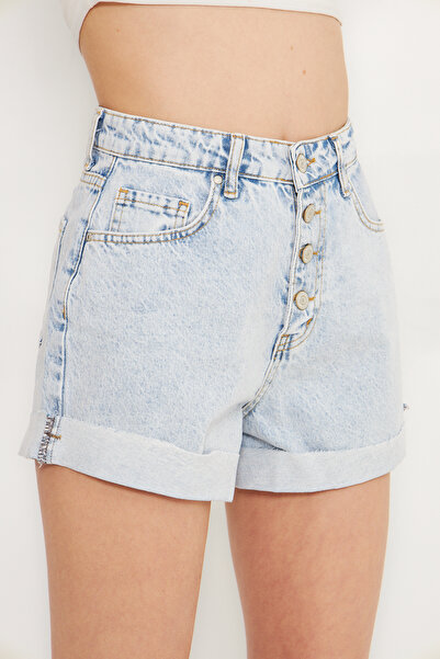 Trendyol Collection Light Blue Button Detail Curled Leg Regular Waist Mini Denim Shorts Twoss25Sr00166