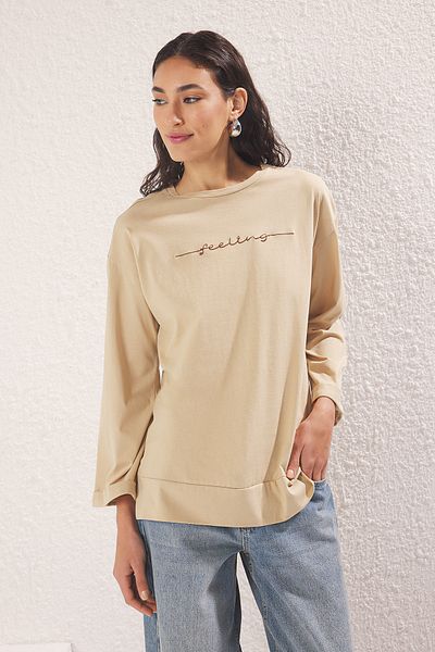 Trendyol Modest Béžové tričko Supreme s potiskem