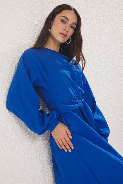 Trendyol Modest Saks Front Tie Woven Kleid TCTSS24EB00131